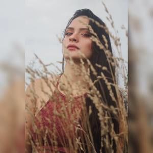 Meet your Posher, Angelica